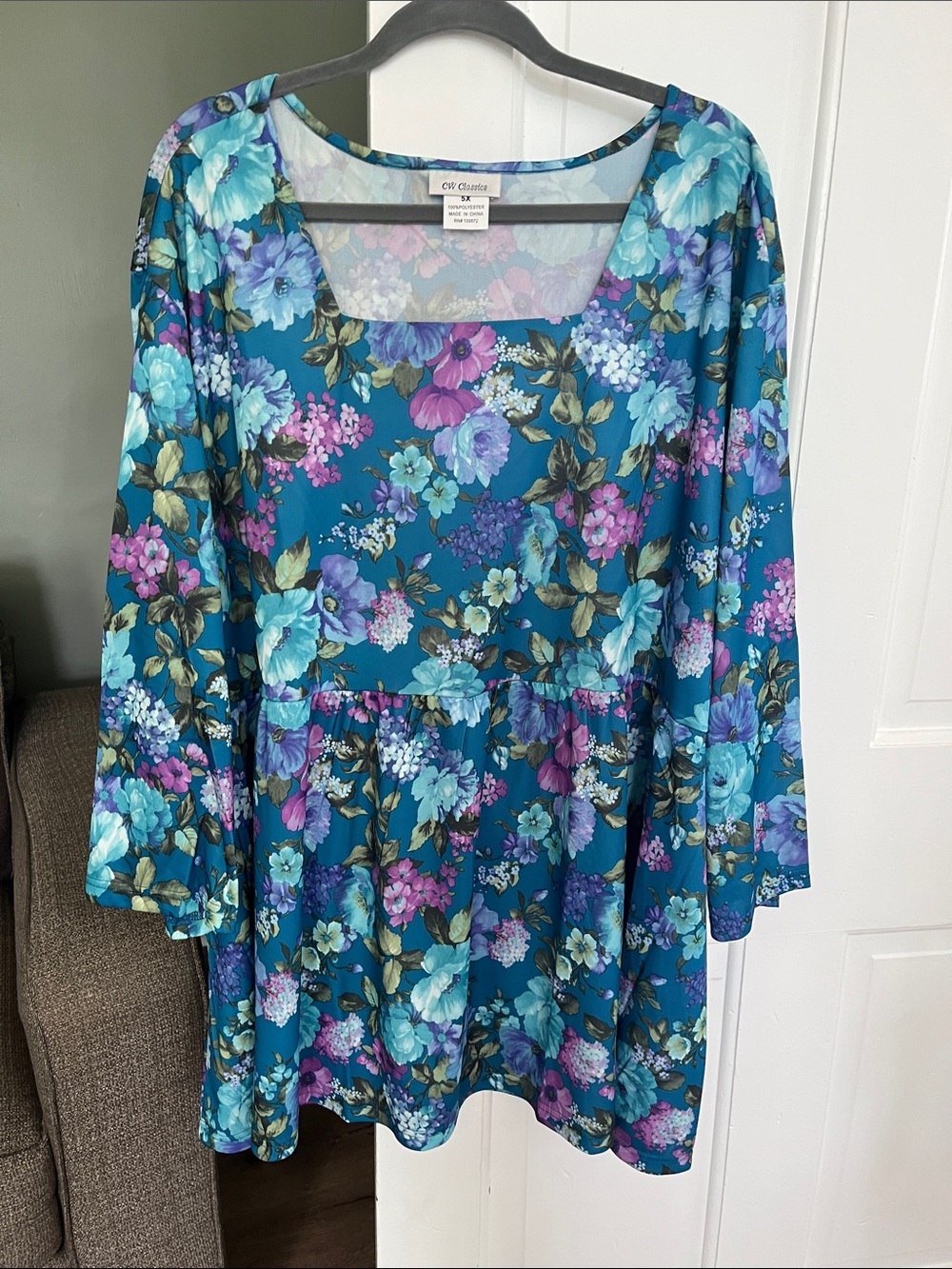 CV Classics Knit Top 5X Women’s Plus Blue Multicolor Floral